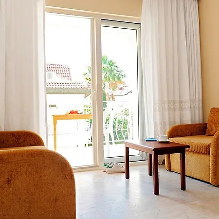 Maricya Apart Aparthotel *